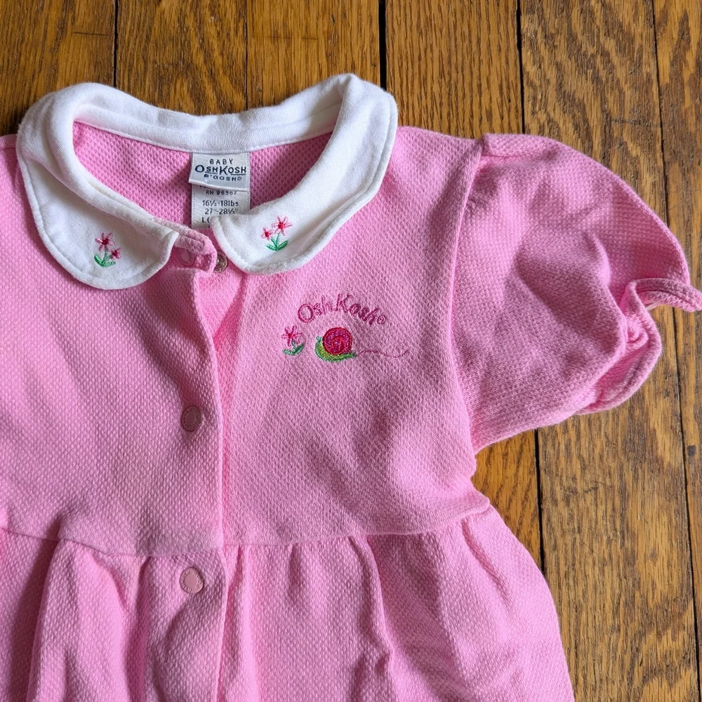 Vintage 00's Baby Oshkosh B'gosh 6-9M Pink One-piece Romper
